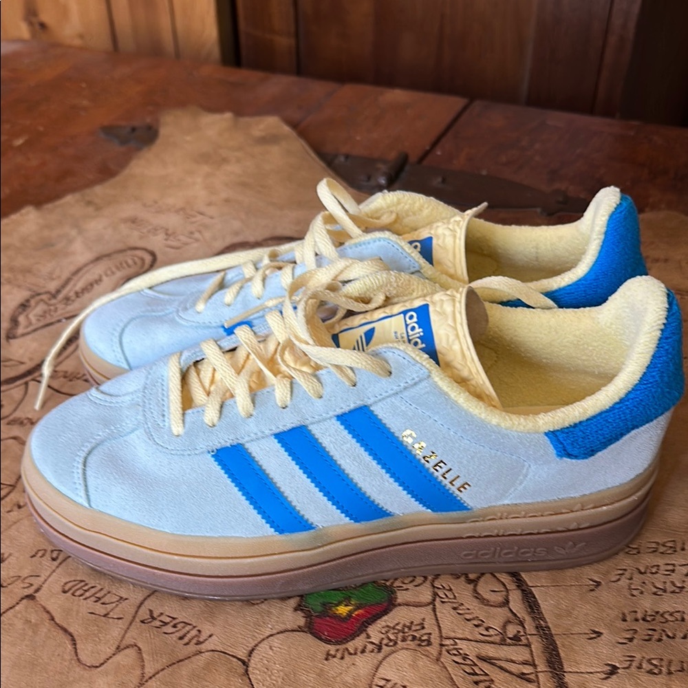 Adidas gazelle bold almost blue